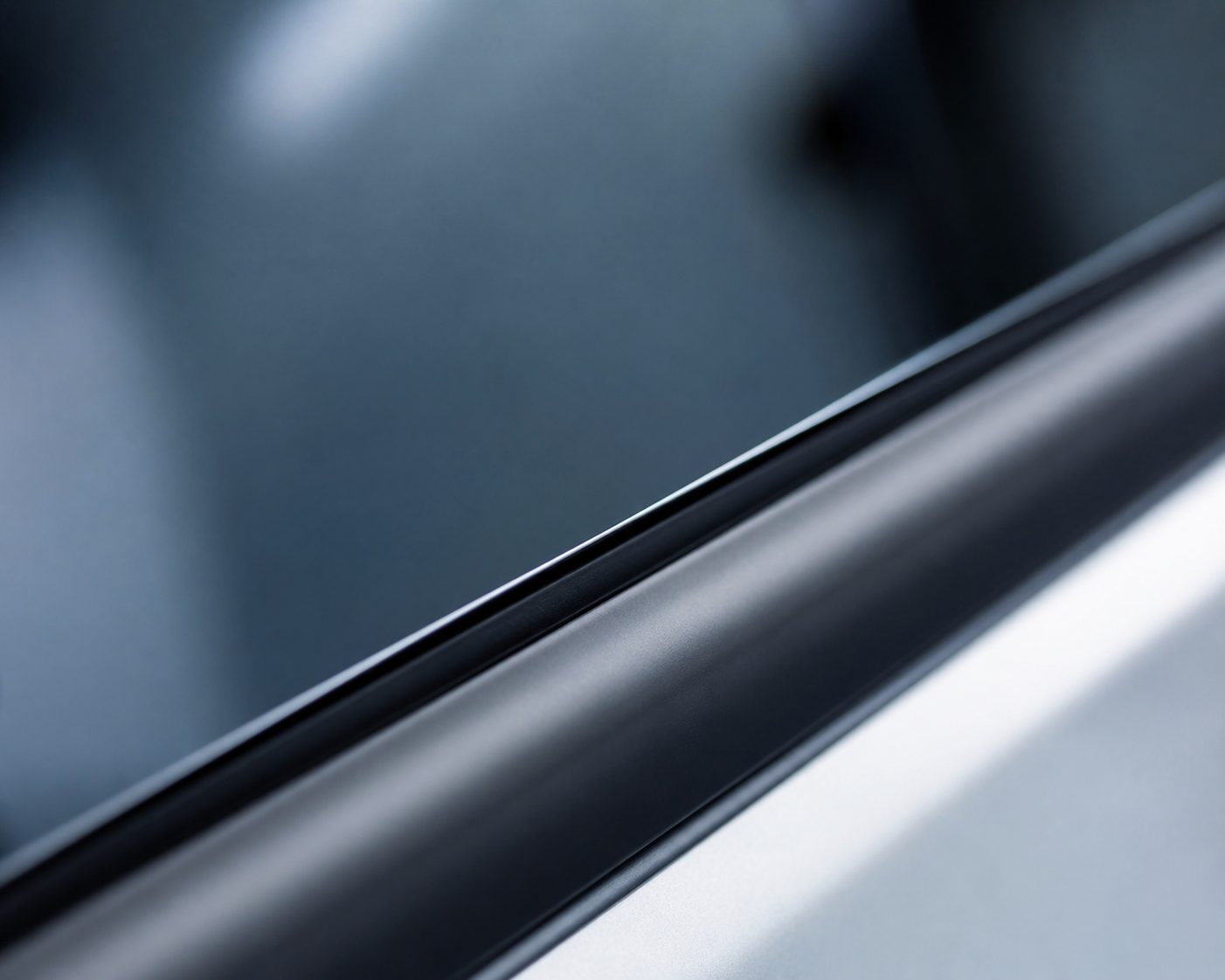 Computer-cut tint edge detail close-up
